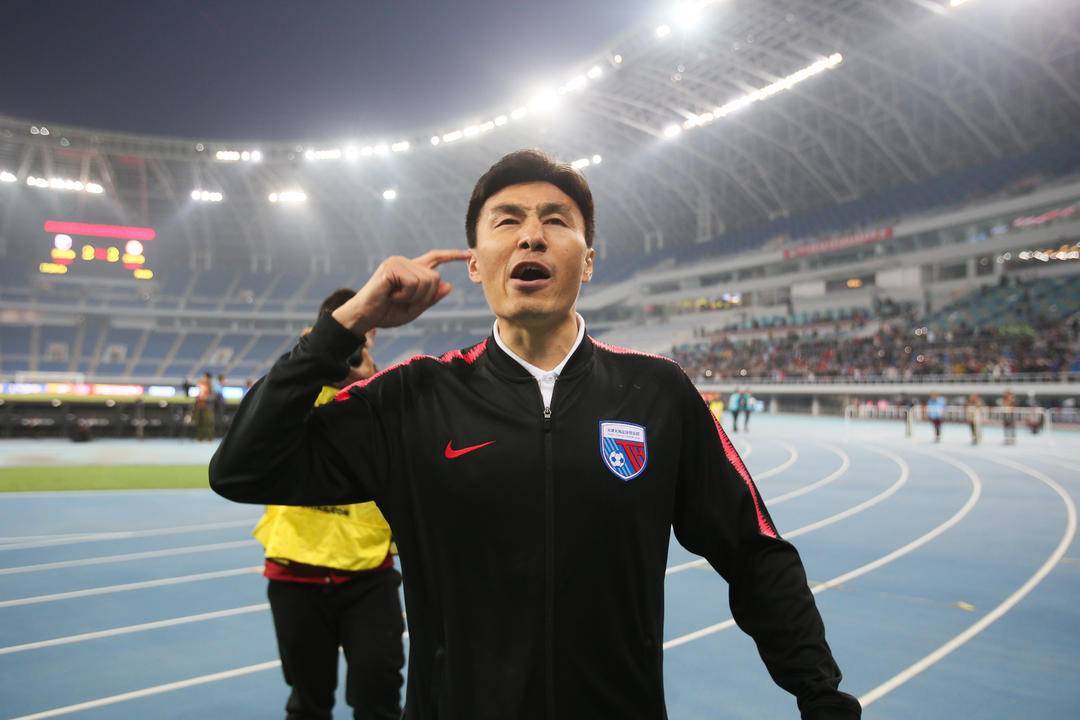 李玮峰解读国足必须战胜越南,如何化解压力?_比赛