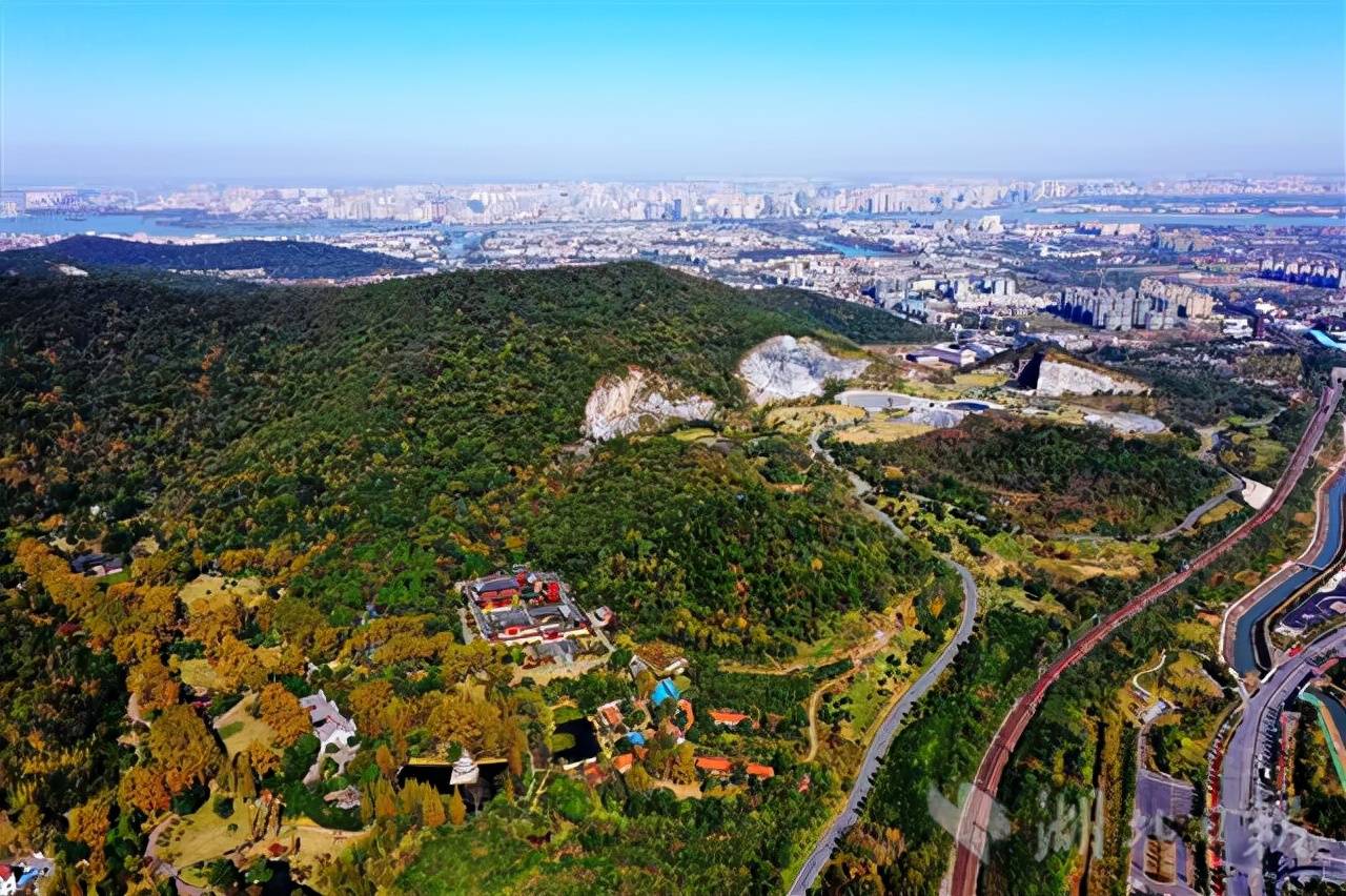 湖北襄阳投资5.5亿修复岘山矿区,栽植树木8000余棵