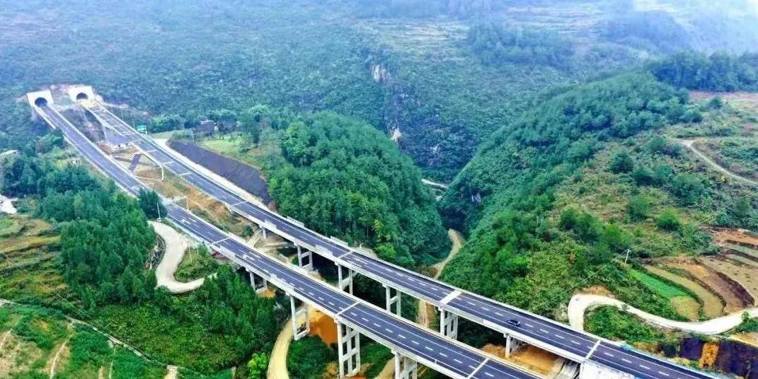 贵州:湄石高速全线正式建成通车!2小时缩短至50分钟