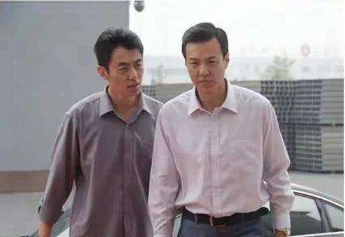 正阳门下朱铁饰演的程建军没有剧中完美真正结局得绝症入狱