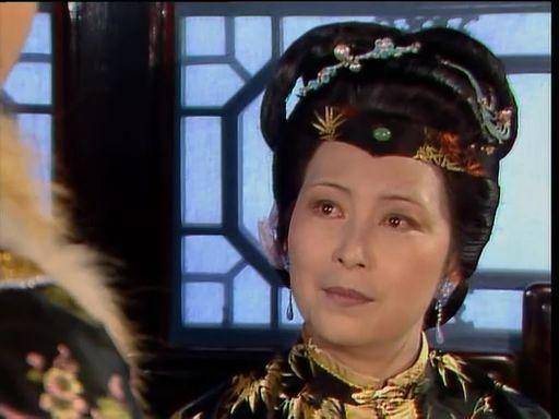 她是87版《红楼梦》,王夫人周贤珍的女儿,被誉为"妈妈