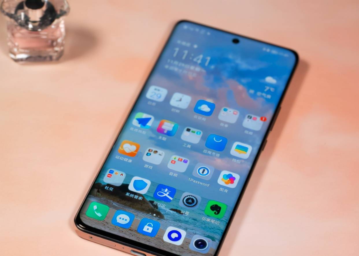 荣耀60Pro官方壁纸,荣耀30pro官方壁纸 荣耀再推高颜值机型60pro,外观不输旗舰机型_新机__黑