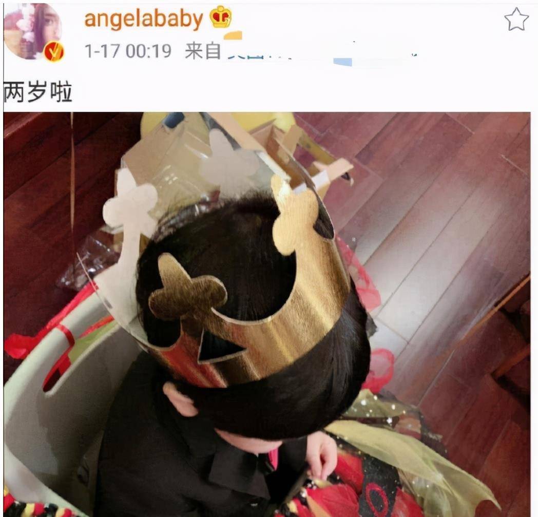 小海绵4岁生日,黄晓明的两个图标,也是引发了大家不小的关注.