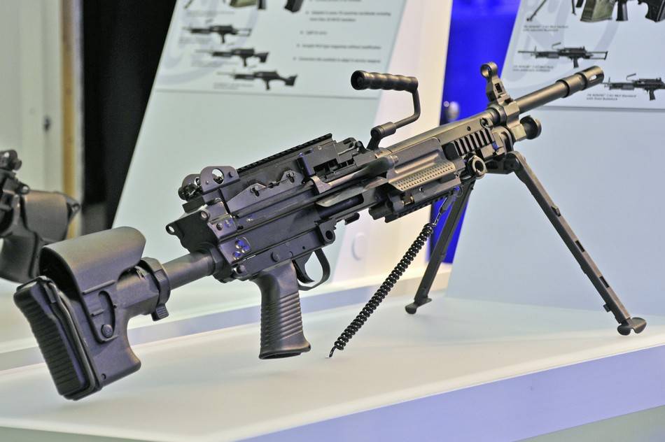 口径相对都较小,比利时fn公司就是设计出了"minimi"米尼米"机枪",该款