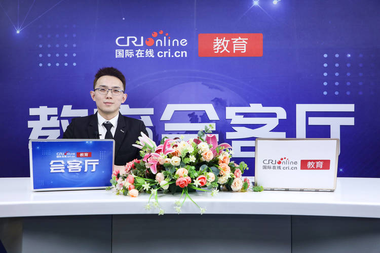 正保医学教育网俞庆东:终身学习 点亮医学光明前景_考