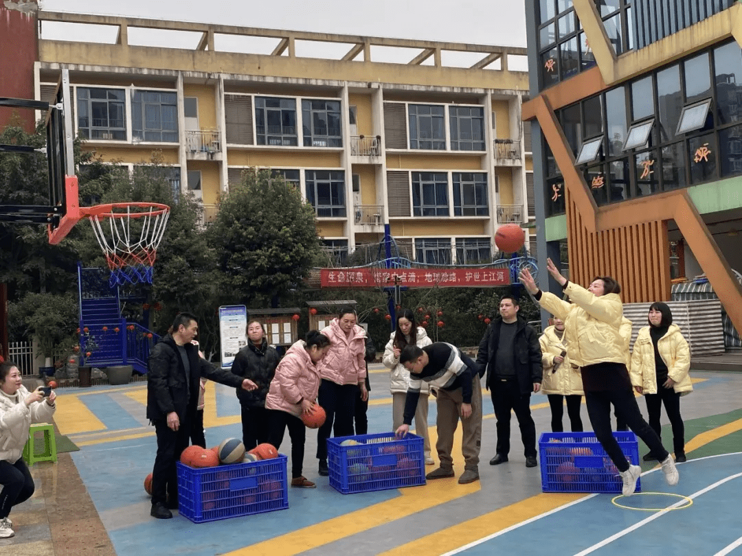 寒假前东幼教师在忙啥重庆市江津区东城幼儿园