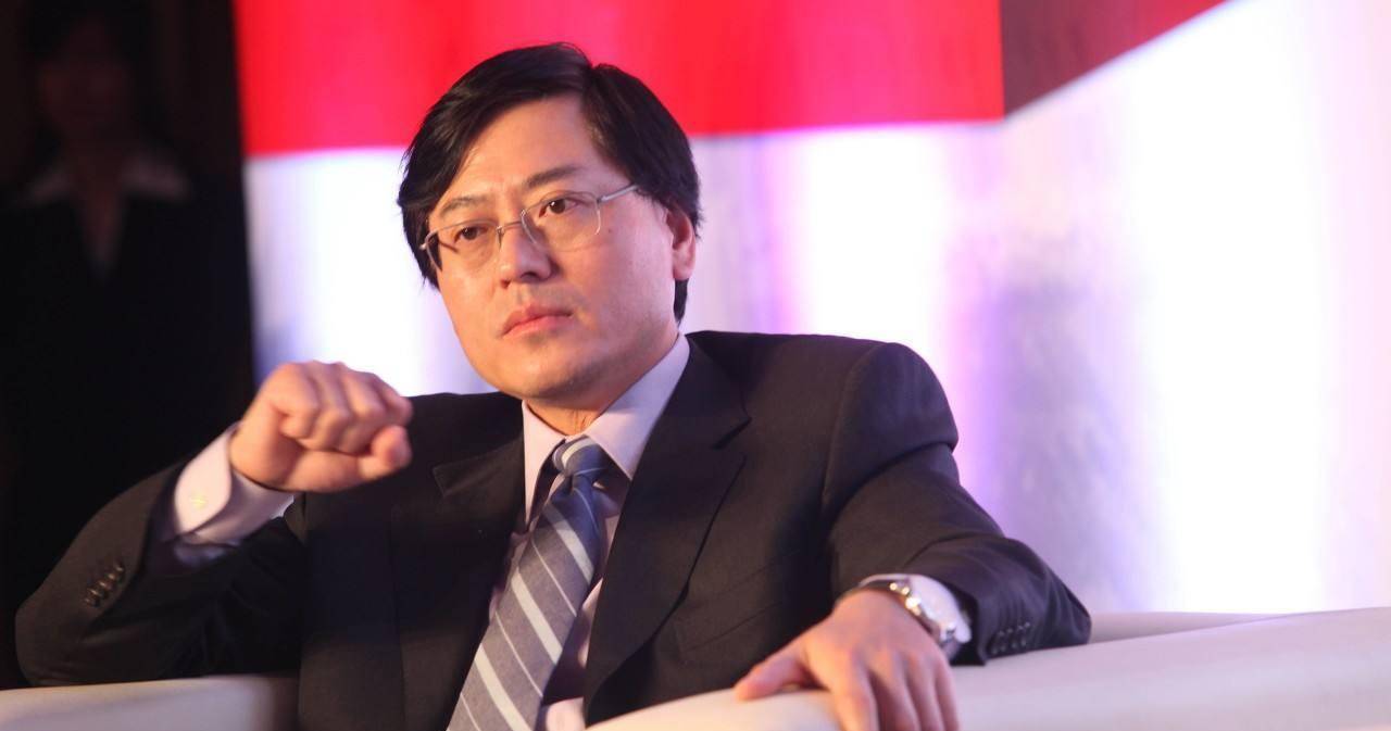 联想ceo杨元庆年薪1亿,倪光南月薪仅1万,82岁自己在北京租房住_技术