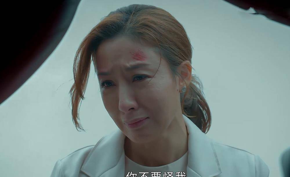 原创家族荣耀不是黑化是黑莲花甄芯升官发财死老公她才是大boss