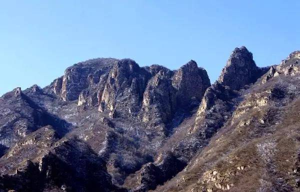 祖国最美的150座秀美名山_北京_黄岗山_莲花山