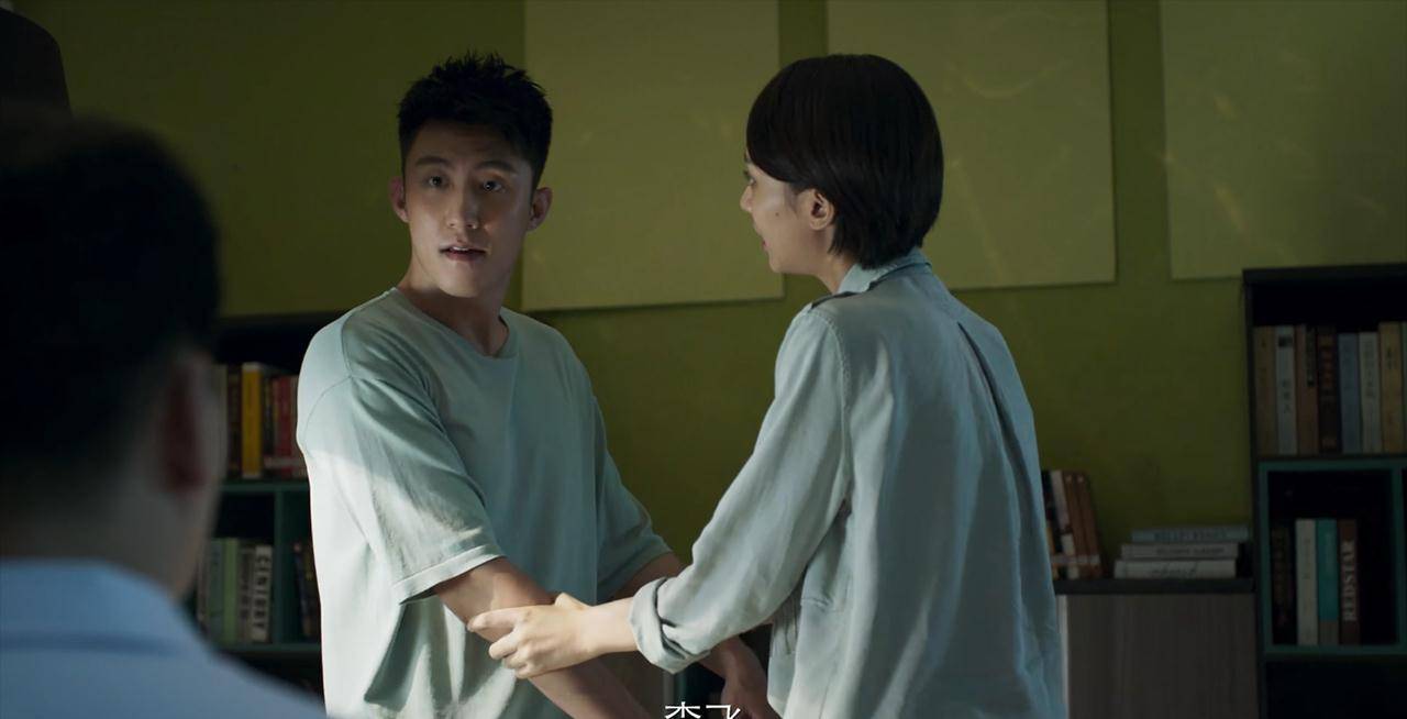 《破冰行动》里那些充满意义的人物角色,令作品得到了升华_水伯_生活