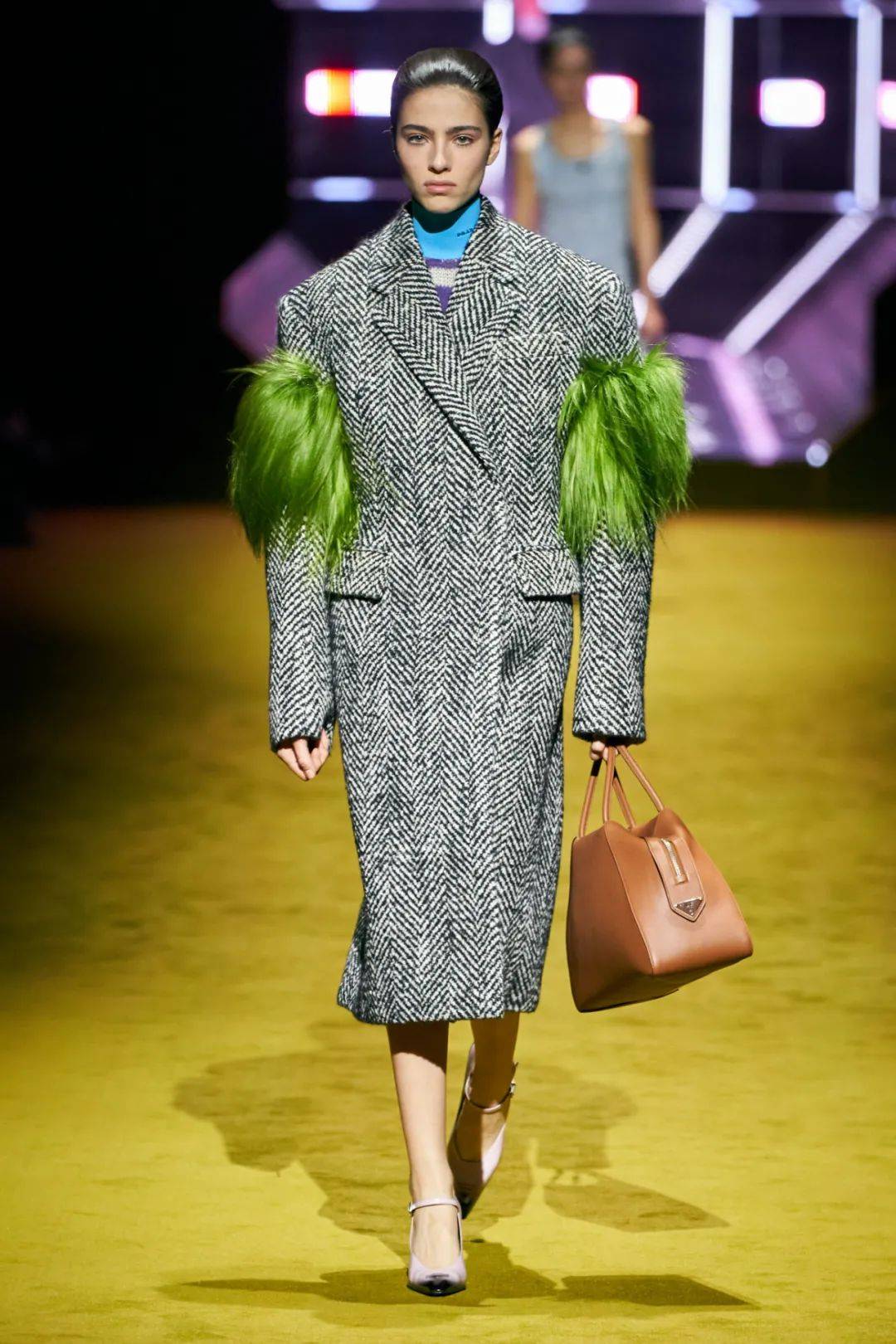 prada2022秋季成衣时装秀