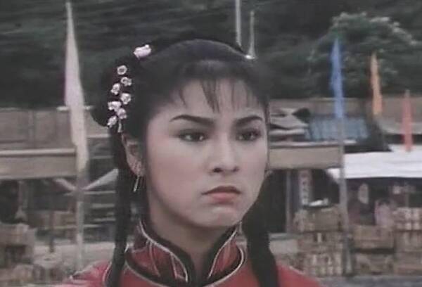 她是霍元甲中赵倩男再向虎山行中姜文英一代人心中女神