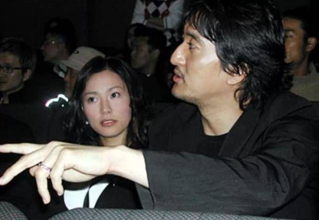 孙泰英:与申贤俊相恋,28岁嫁给权相宇,结婚14年恩爱