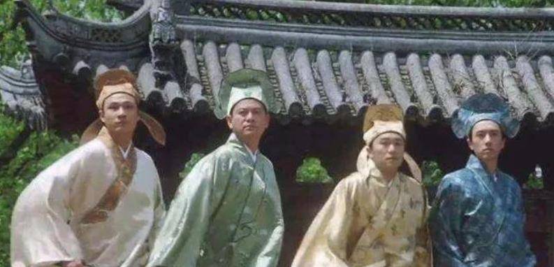 的秀才便称之为举人,会试中取得头名的称之为会元,我们所熟知的唐伯虎