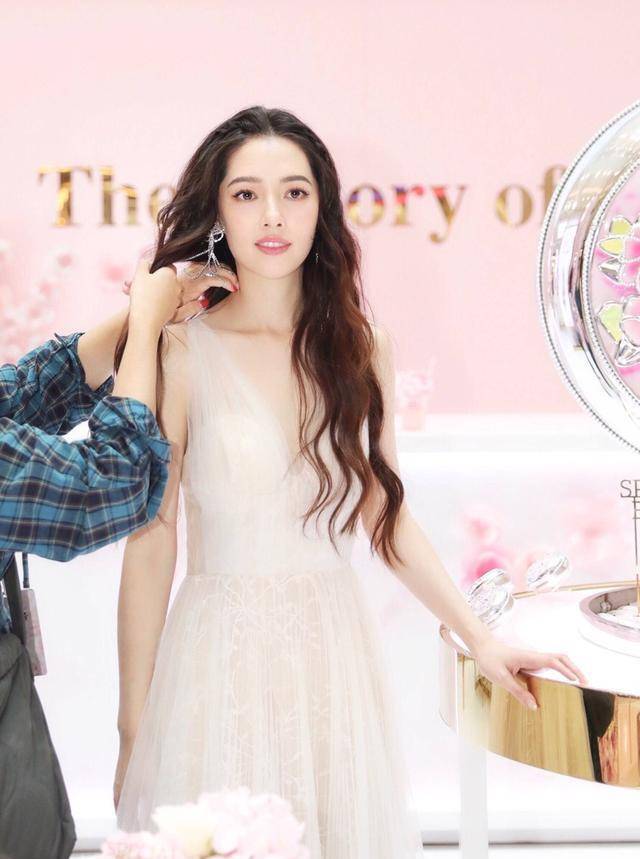原创郭碧婷近照好美皮肤白皙状态好未修图被赞颜值太高