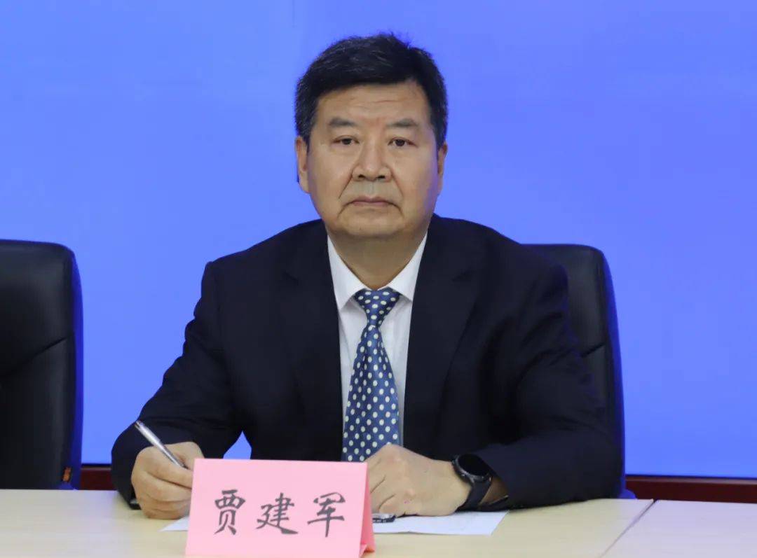 忻州市人大法制委主任贾建军回答记者提问问题3:在支持和保障太忻一体