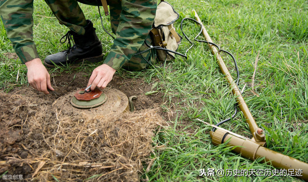 原创二战时期苏联的地雷战苏联的生物武器地雷狗简直让人不忍直视