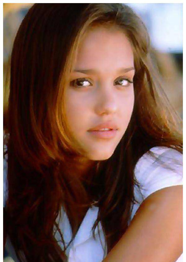 jessicajames,jessicacaban 17岁一夜爆红,极致美貌却被嘲票房毒药?_杰西卡·阿尔芭_身体_表演