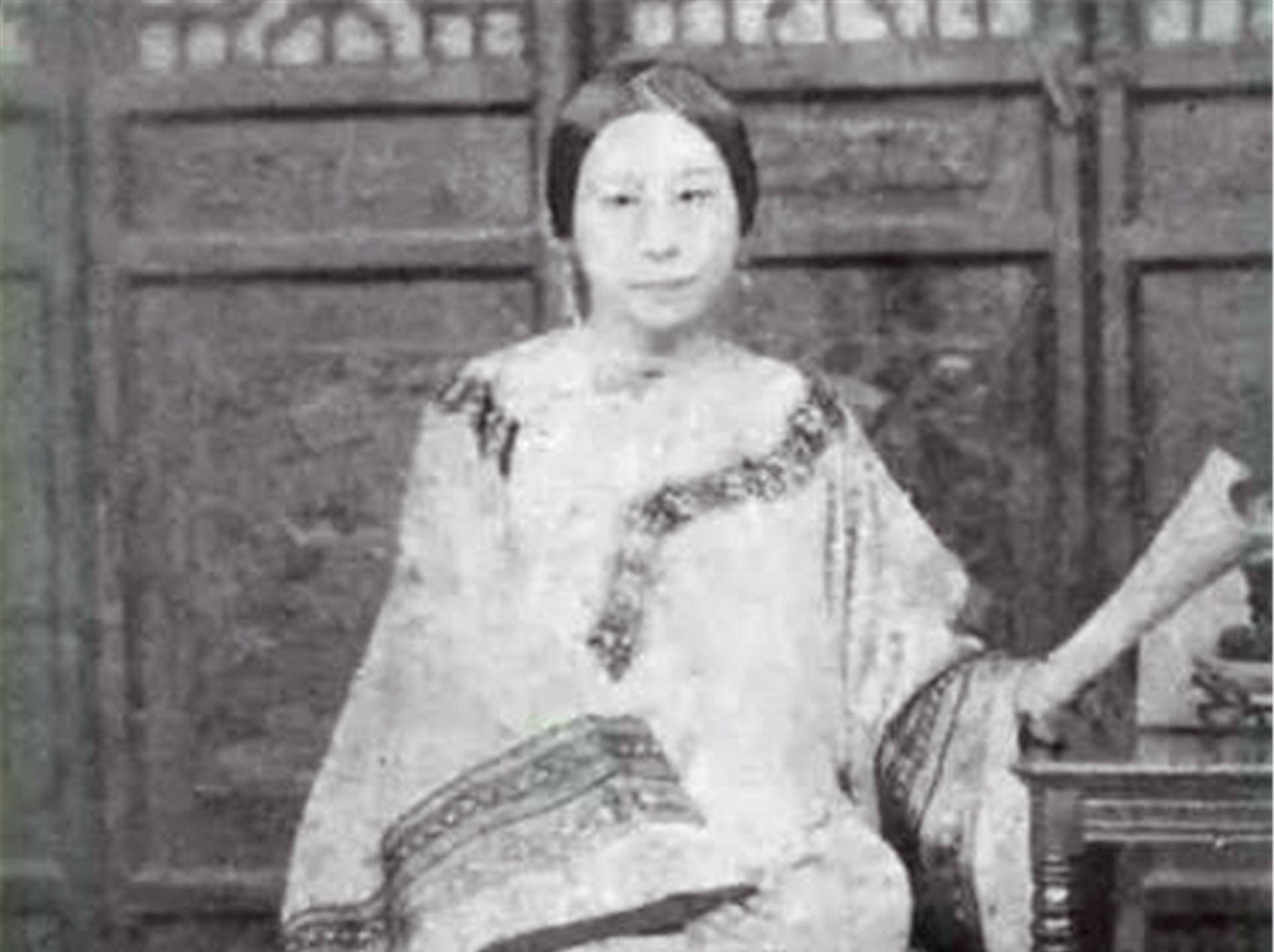 李鸿章斟酌良久,把年轻女儿嫁给一老臣,两人子孙竟成近代名人_张佩纶