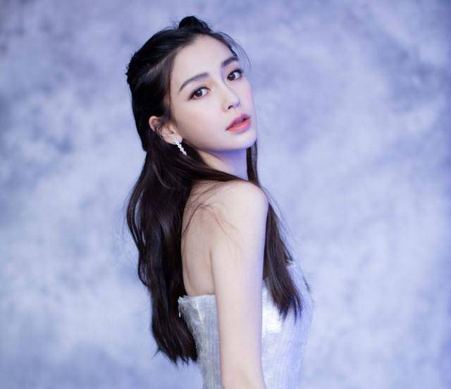 angelababy真漂亮,Angelababy写真 baby活动生图曝光,腿短脸部状态差,被嘲像"教导主任"_造型_高跟鞋_线
