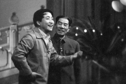 姜昆火的那个年代,其他老一代相声演员也都很火,八九十年代有什么可