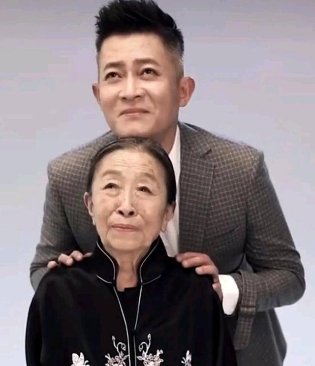 演技被嘲的杨志刚真的只能靠哥哥吗