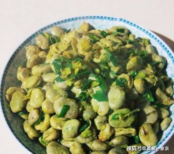 原创葱香耙胡豆口味浓香又饱腹下酒下饭当主食都很棒