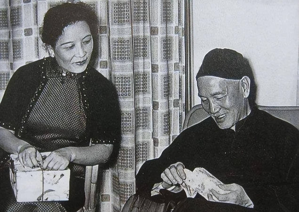 又是靠什么的