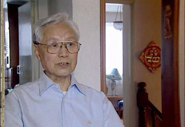 他是《城南旧事》英子父,被称"文化名人专业户",长