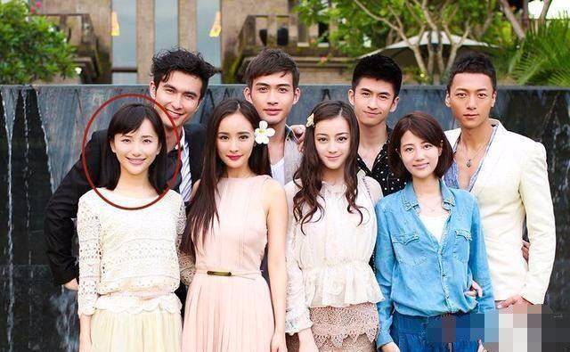原创杨幂张彬彬捧脸杀为捧新人她和赵丽颖甘愿与旗下艺人演情侣