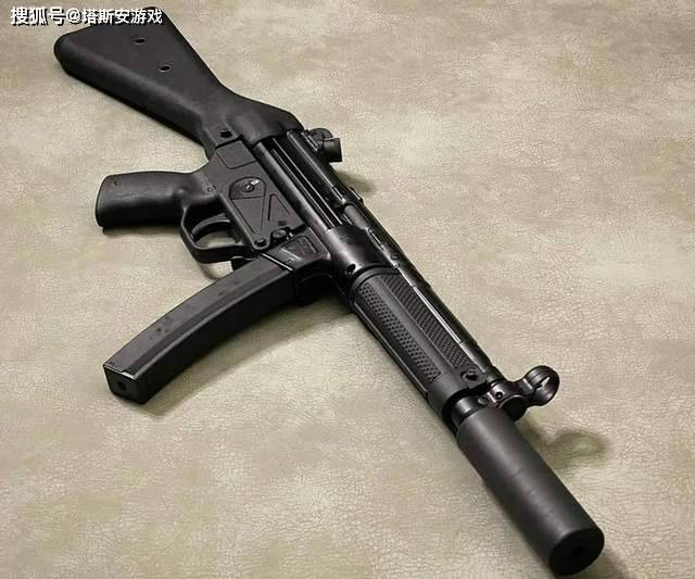 hk mp5冲锋枪类:伯莱塔92f型发射9x19毫米帕拉贝鲁姆手枪弹,弹匣容量