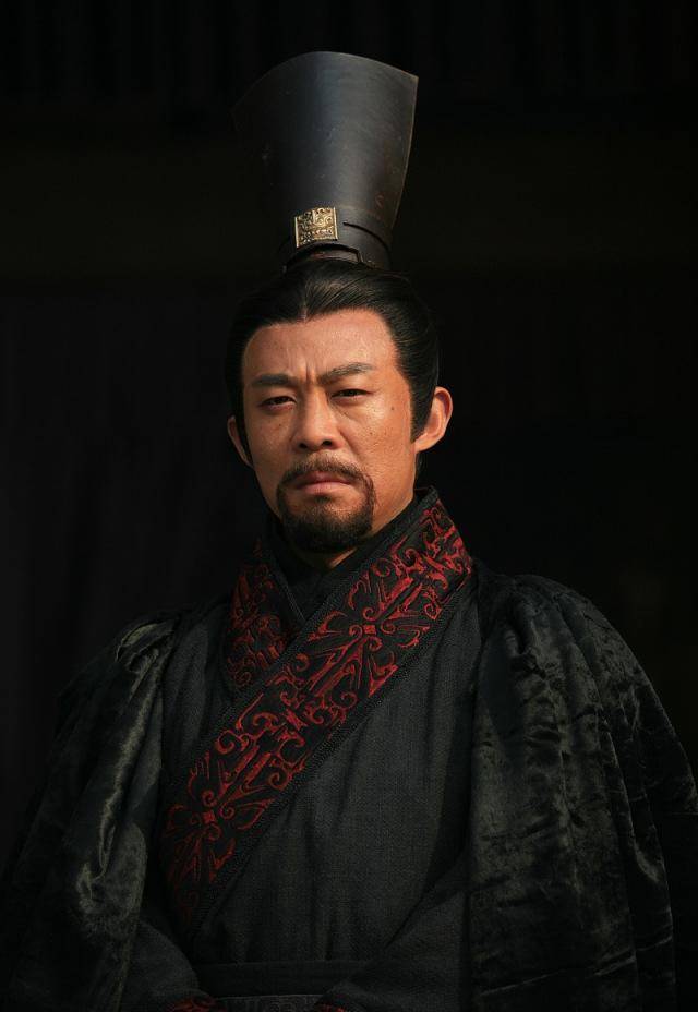 从《裂变》的侯勇(饰秦孝公,李立群(饰魏王,吕中(饰太后,到《纵横