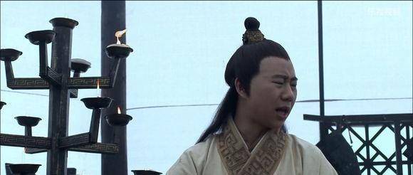 最后来看看袁绍最宠爱的小儿子袁尚,袁绍生前以袁尚美貌及后妻刘氏所