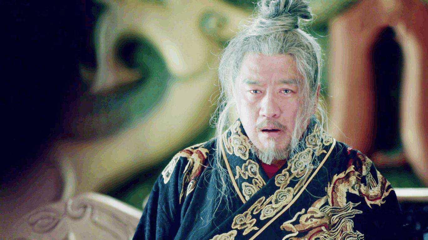 他出身于贵族之家,从小便是个天才神童,他工于书画,精于文字,长于谋略