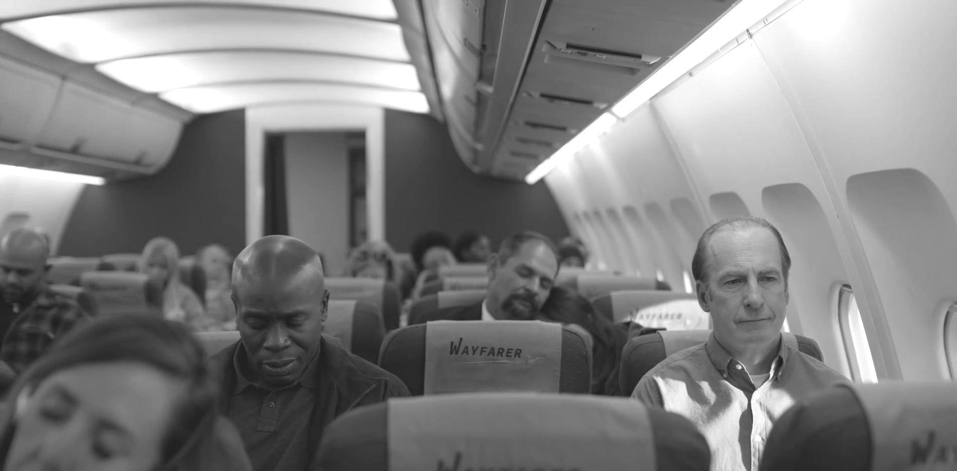 对了,虚构的航空公司wayfarer也出现在《绝命毒师—没错,就是第二