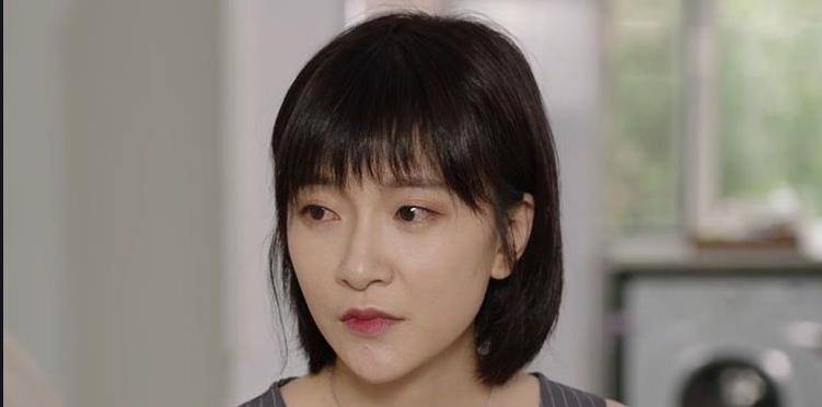 乡村爱情12中还有很多美女,比如说陈艳楠,山庄李副总,董洋等,你认为