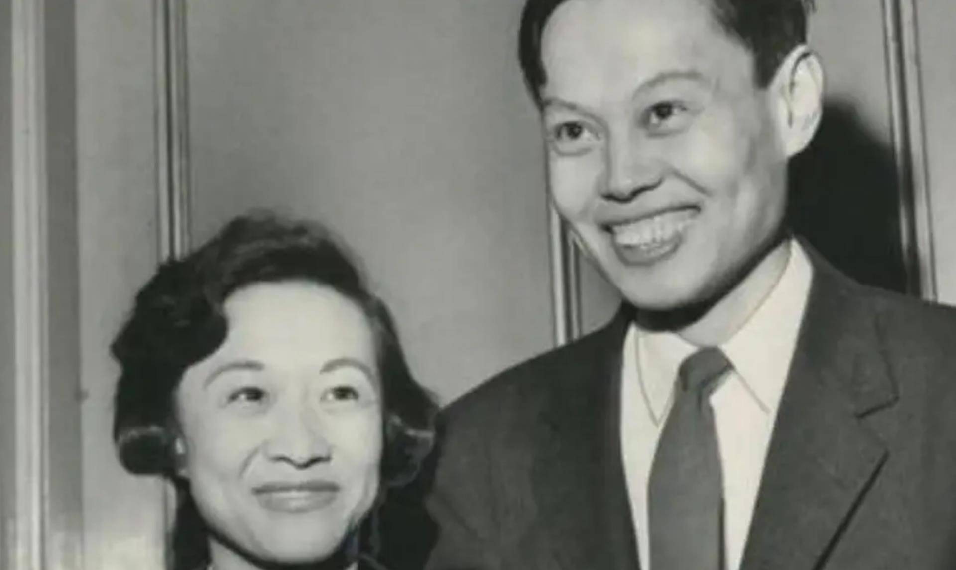 1981����������ţ������屯ʹ���ѣ�����Ϊ������ݻ�׷�� ...