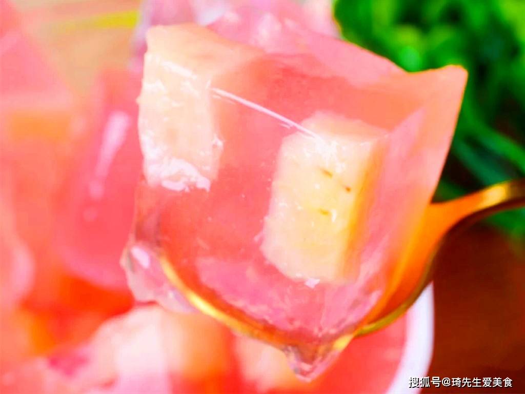 教你制作美味“桃子果冻”：爽滑Q弹香甜可口开云 开云体育可爱颜值爆表(图7)
