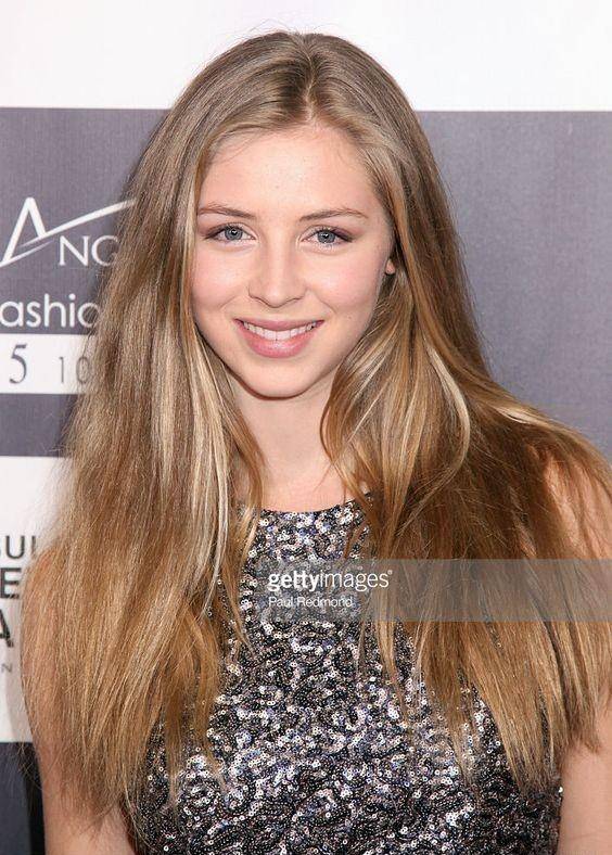 �������е����С��ǣ������ĵ���Ů����֤���ǽ����ܻ� ...