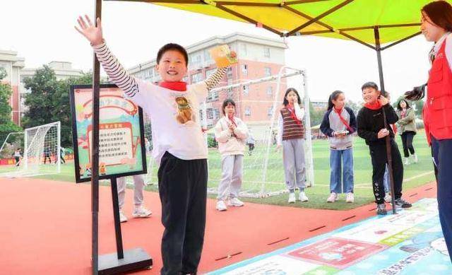 活动赋能，助力生长！活动少年宫来到了周浦小学