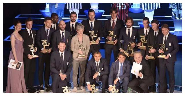 �̵� �����������ͷ�ƾ��ǣ�Ӣ��һ֦���㣬����Ⱥ�۲��� ...