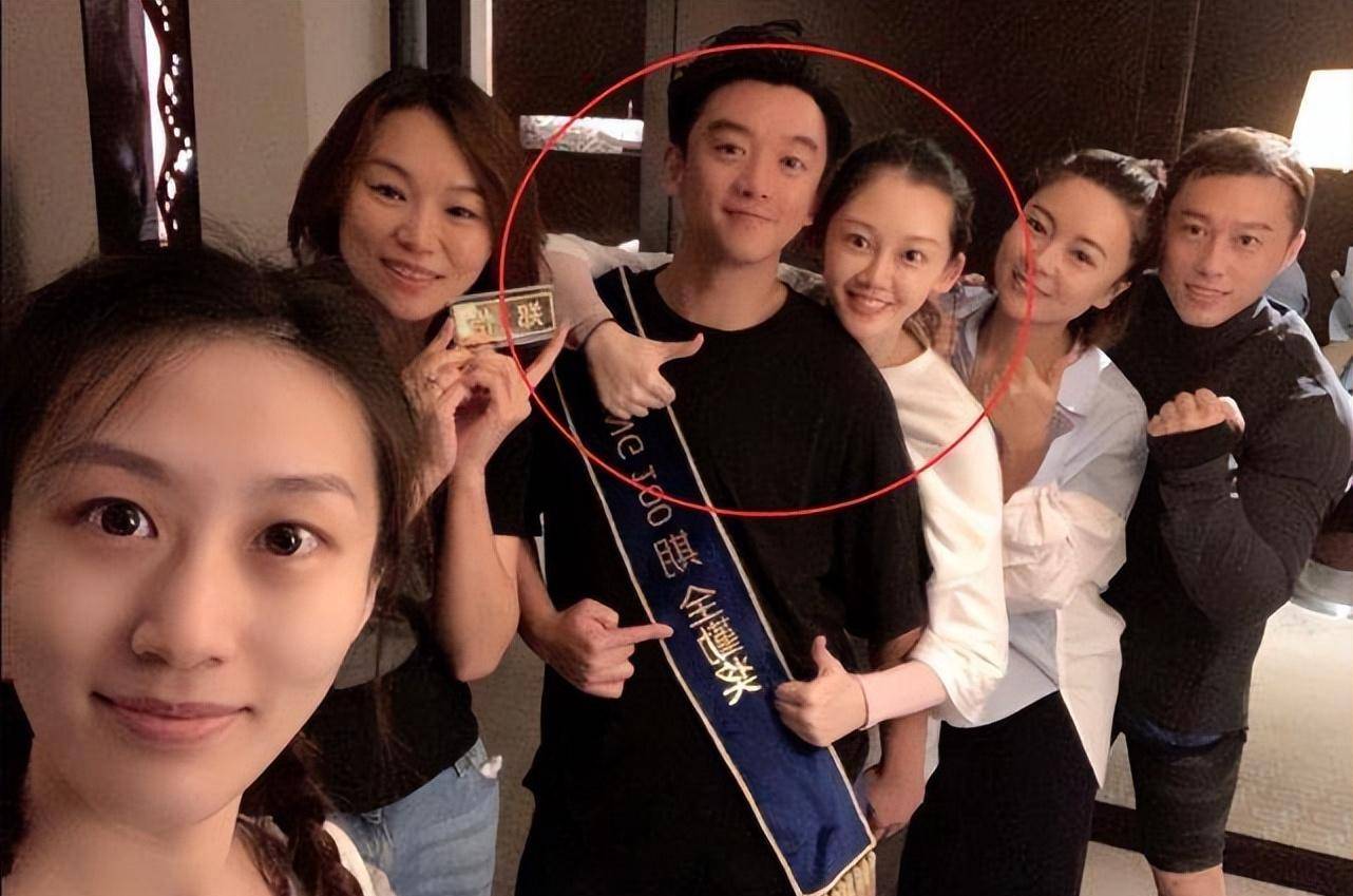 原创郑恺：昔日的夜店小王子，与杨颖传绯闻，最终却选择了谋女郎