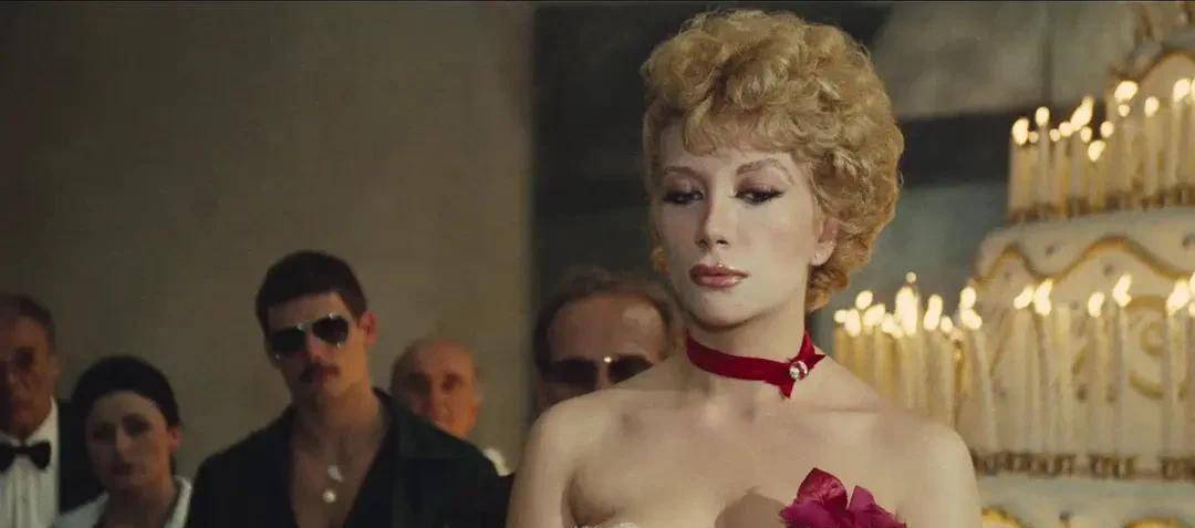 �����岿�����С�ڵ�Ӱ��Ů����ֵ���ߣ�����͵͵��