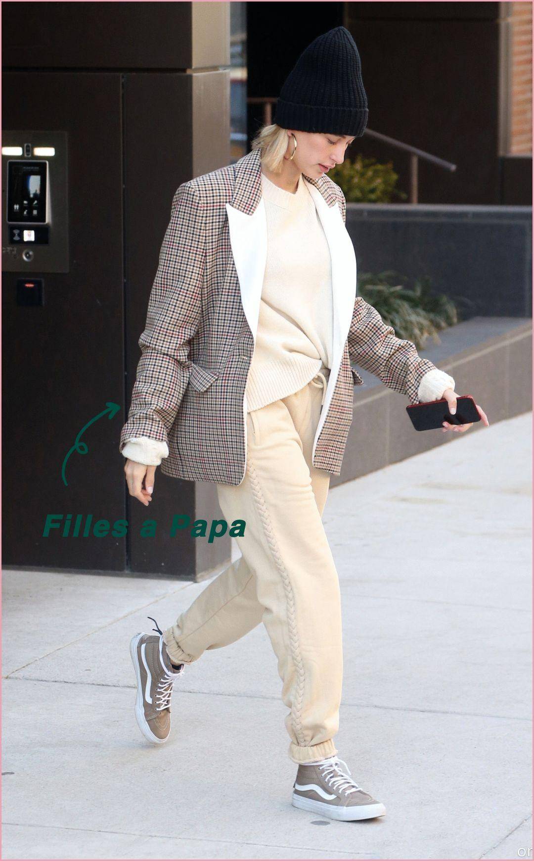 出街即炸街，Hailey Bieber 的大佬式私服