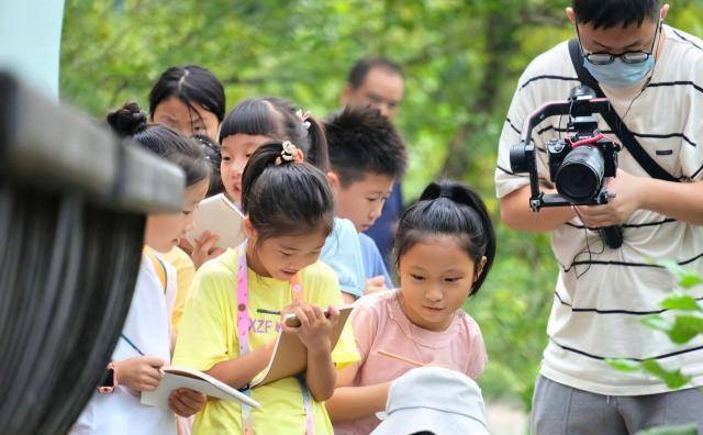 杭州市保俶塔尝试学校学生停止西溪湿地动物大查询拜访