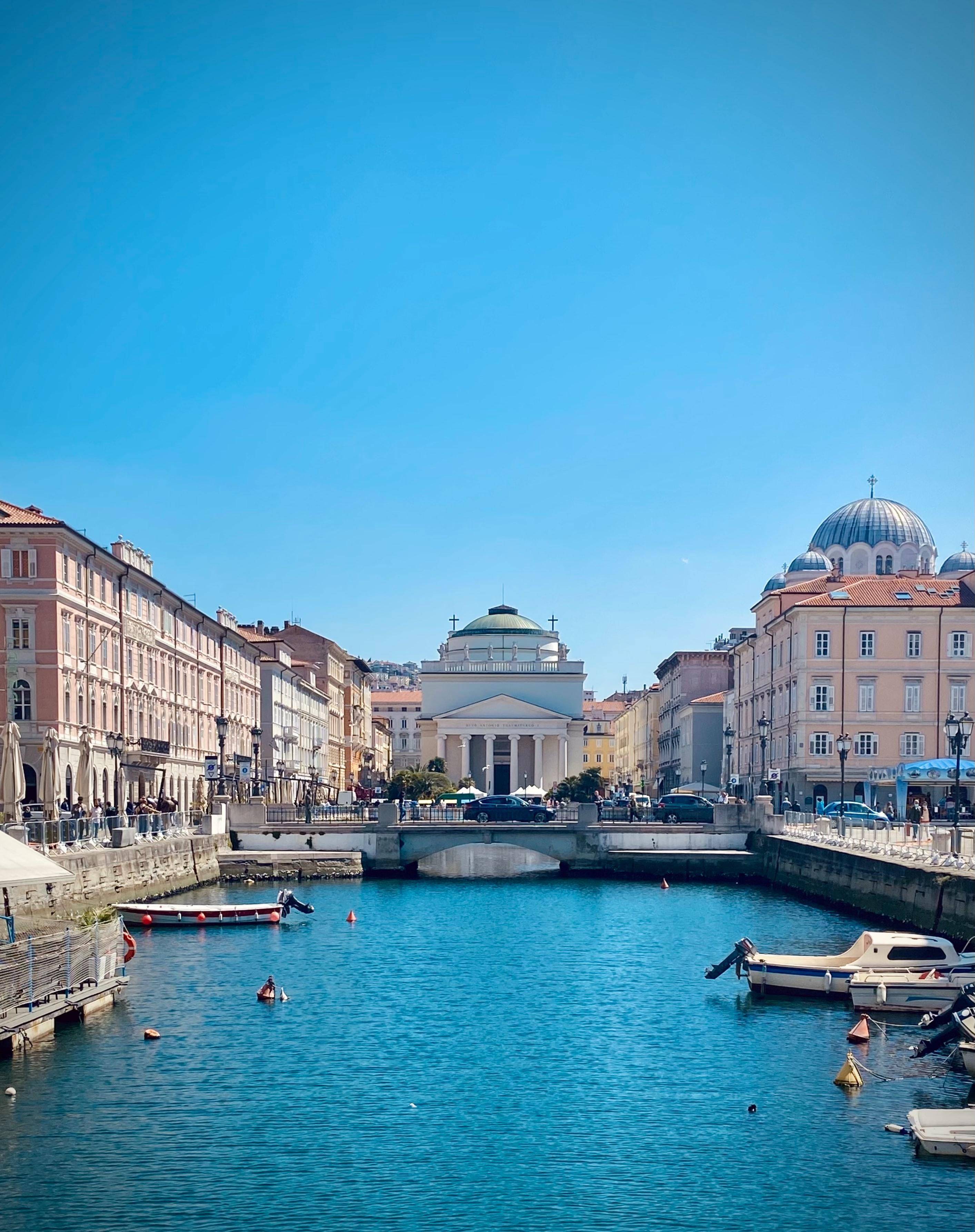 �ɳ��ĵ۹����顪������˹��Trieste