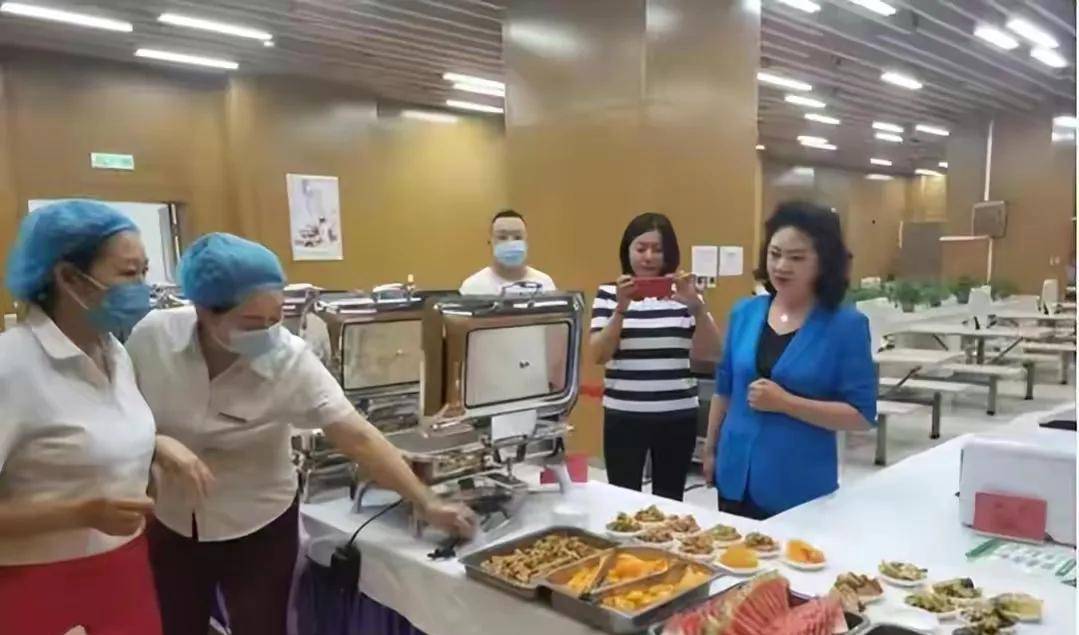 �����򵽵��ǳ�����1966�껹��1968�꣬�ɱ�С��������֮��