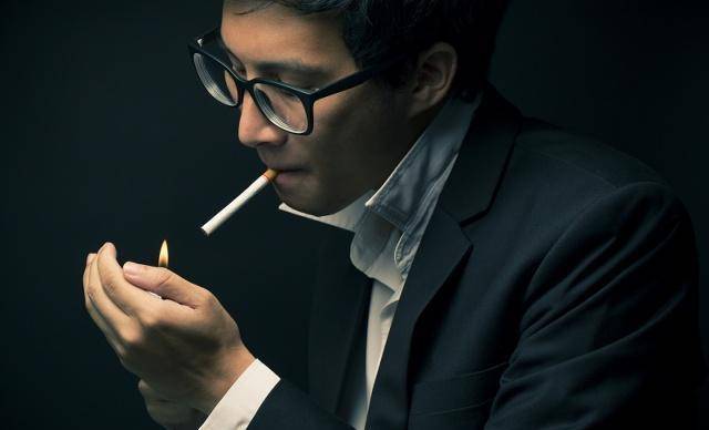原创电子烟，也是烟！戒烟是“戒”而非吸什么样的“烟”，该如何戒烟