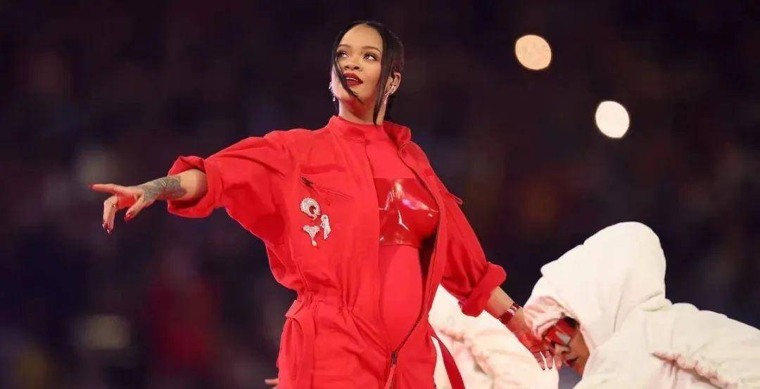 �ٹ���ͦ�жǳ����𱬣�����������ɳ���������