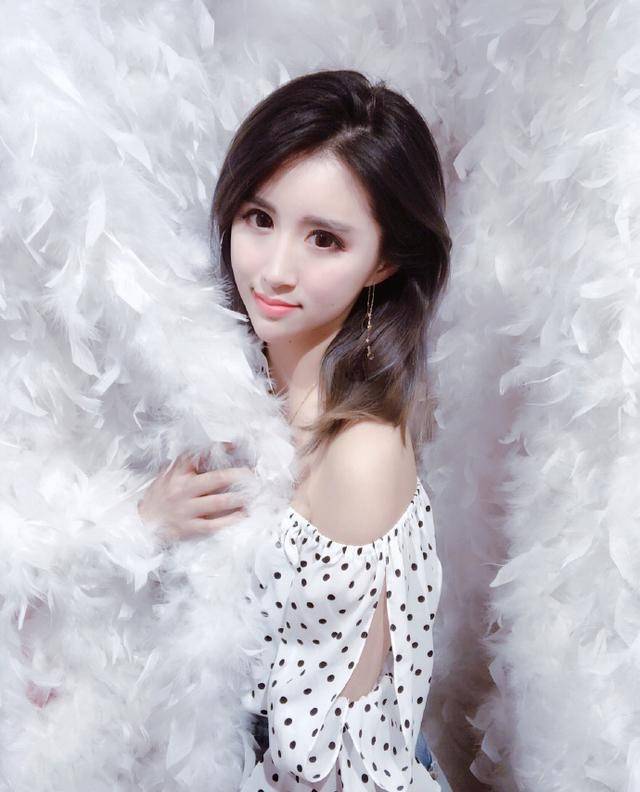 她是跳水界公认的美女却因谈恋爱而被开除如今成瑜伽教练！米乐M6 M6米乐(图4)